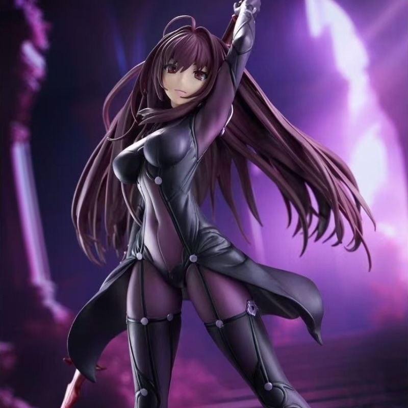 نسخة محلية من مجسم شخصية سكاتا - مراجعة Fate Anime Merchandise وسعره