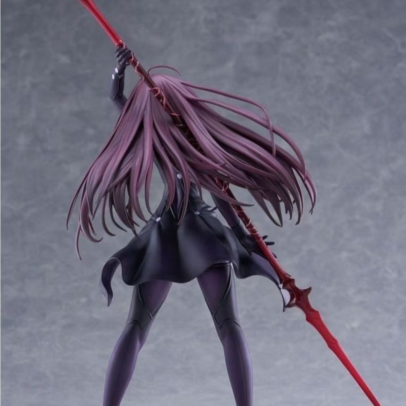 نسخة محلية من مجسم شخصية سكاتا - مراجعة Fate Anime Merchandise وسعره